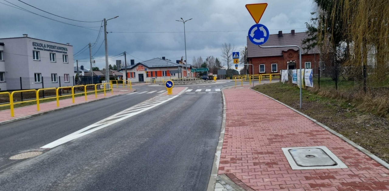 Fragment drogi powiatowej Studzianki - Golesze Duże.